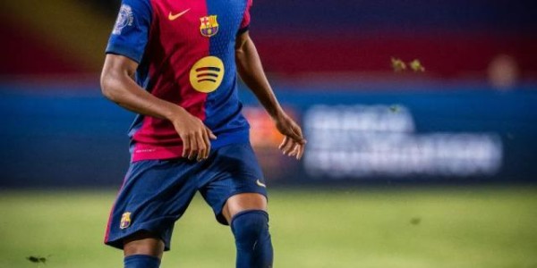 乐鱼体育-【甘伯杯】失误高发，巴萨0比3不敌摩纳哥