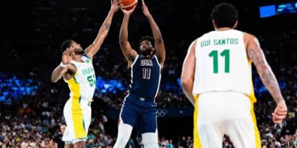 乐鱼电竞-“最弱一环”迎来爆发！恩比德强势反弹半场打卡下班